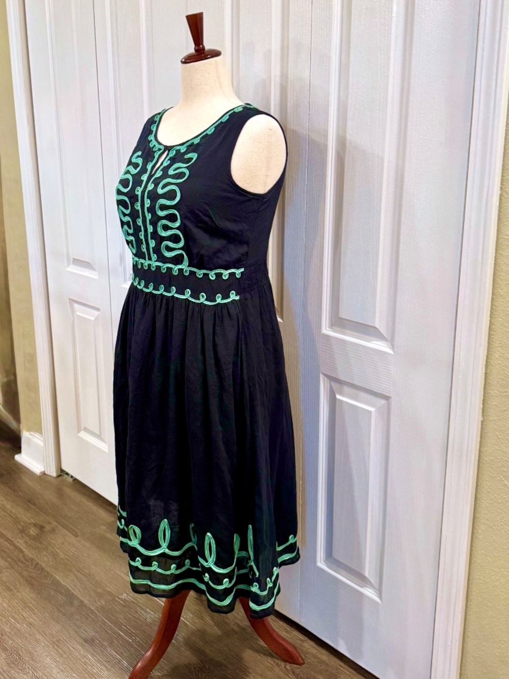 Woman's 100% Cotton Black Midi by Studio West Bohemian 3-D Embroidery lined Sz L